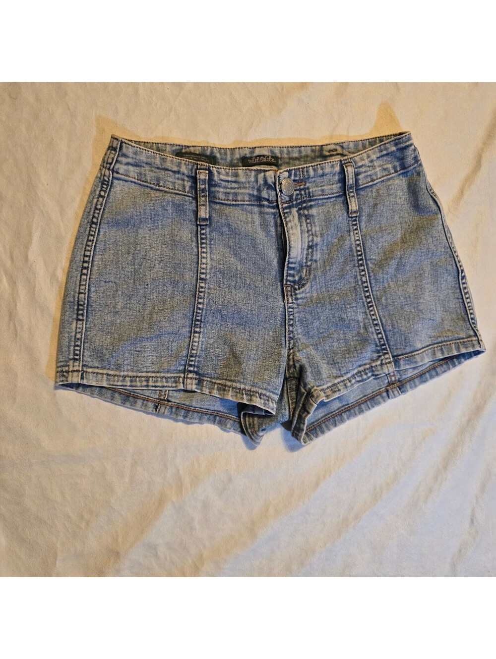 Wild Fable Super High Rise Denim Shorts Size 2 Light Wash